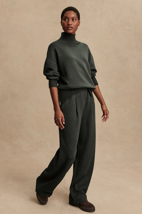 Take A Moment Long Sleeve Sweatshirt Suit
