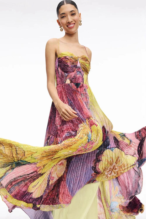 Loving Fate Print Pleated Sleeveless Maxi Dress