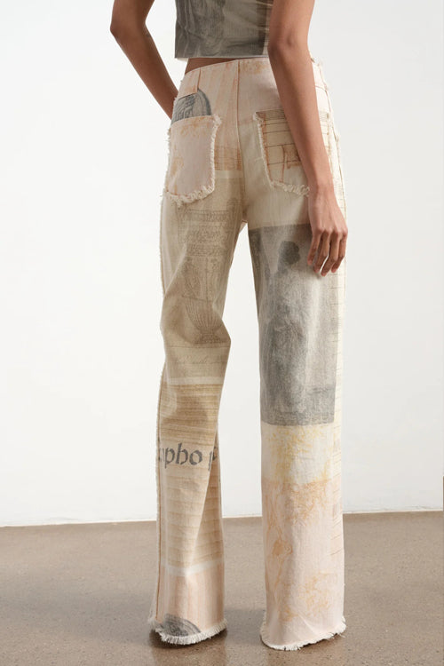 City Straight Light Wash Print Denim Jeans