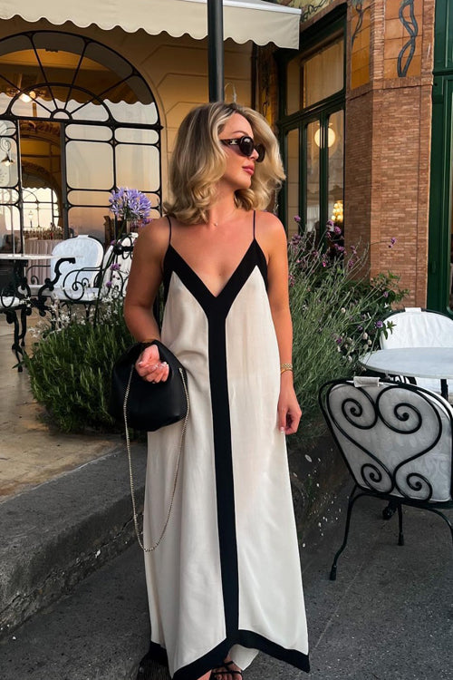 Share Your Story V-Neckline Maxi Dress