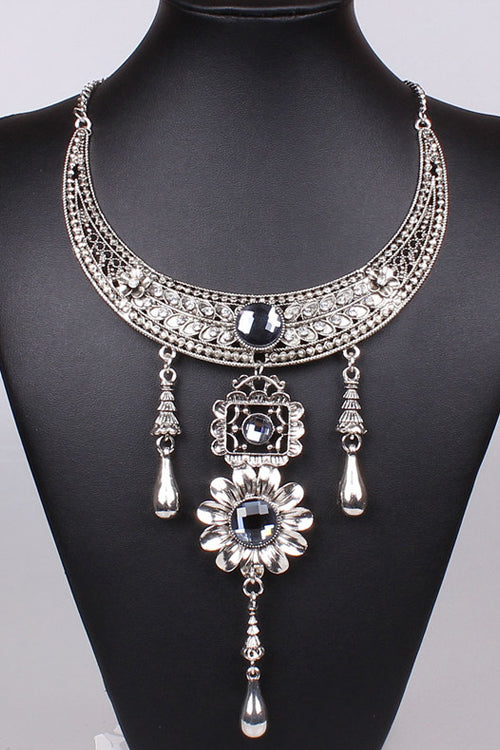 Vintage Crystal Silver Necklace
